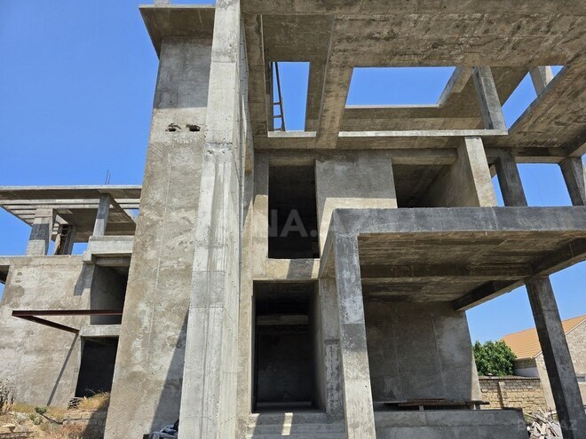 8 otaqlı həyət evi/bağ evi - Şağan q. - 1100 m² (6)