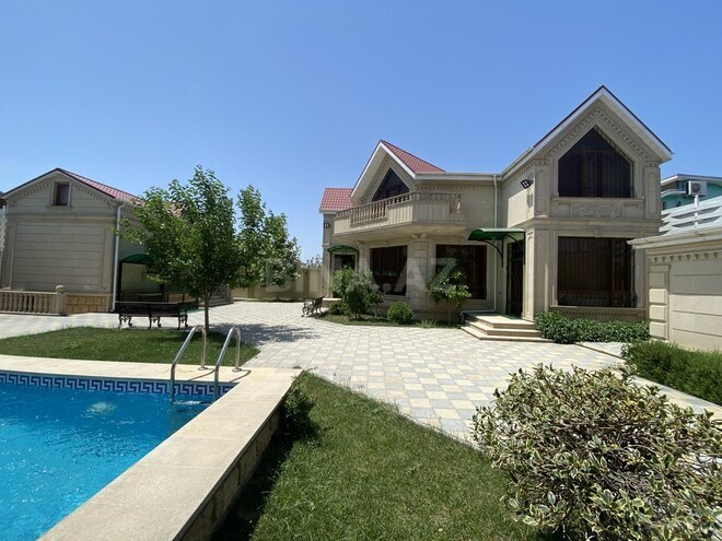 7 otaqlı həyət evi/bağ evi - Buzovna q. - 300 m² (1)