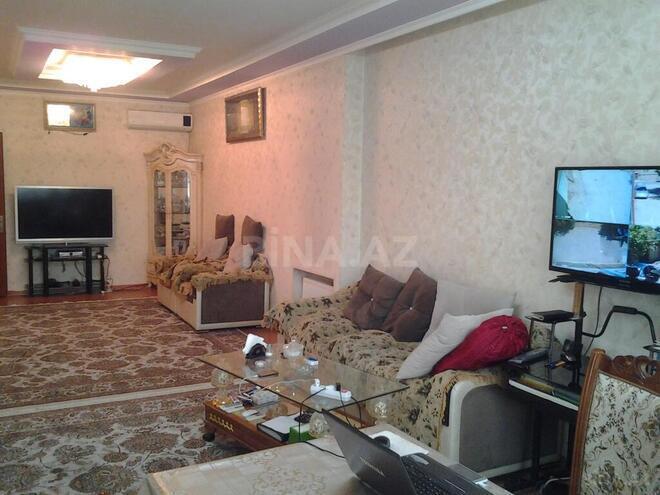 6 otaqlı həyət evi/bağ evi - Biləcəri q. - 390 m² (2)