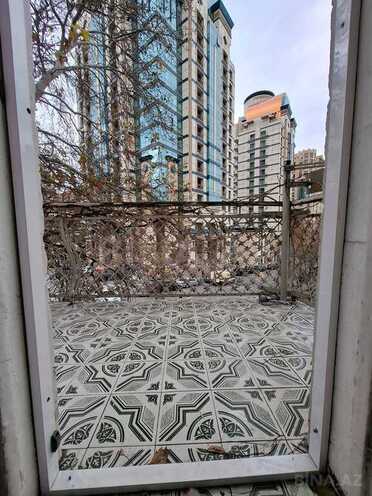 2 otaqlı köhnə tikili - 28 May m. - 75 m² (17)