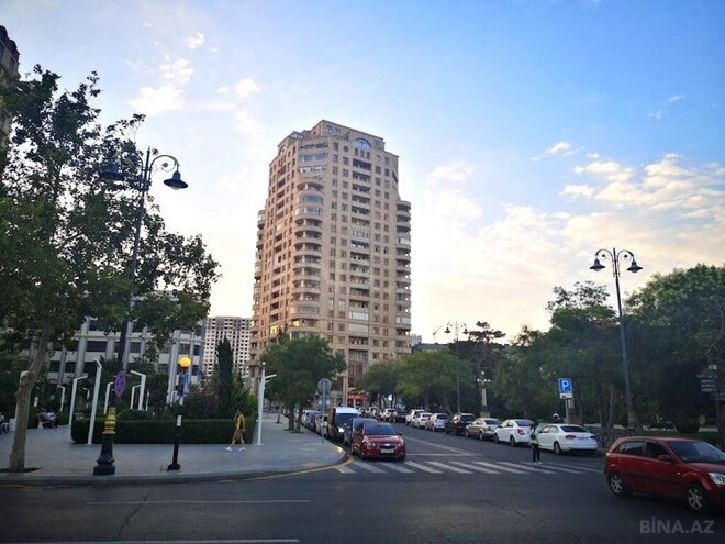 2 otaqlı köhnə tikili - 28 May m. - 60 m² (2)