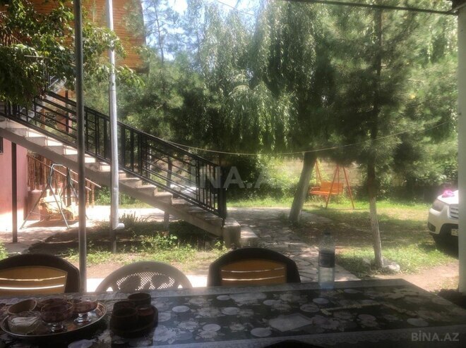 6 otaqlı həyət evi/bağ evi - Göygöl - 300 m² (2)