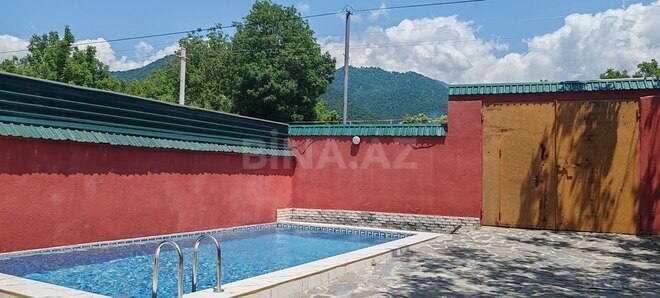 6 otaqlı həyət evi/bağ evi - Qəbələ - 150 m² (1)