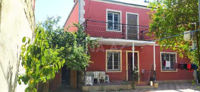 7 otaqlı həyət evi/bağ evi - Bakıxanov q. - 200 m² (2)