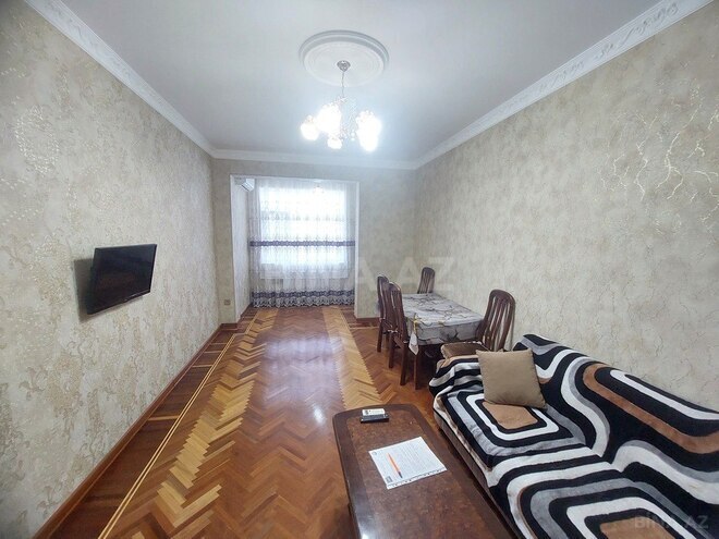 2 otaqlı köhnə tikili - Azadlıq Prospekti m. - 55 m² (7)