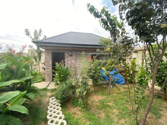 6 otaqlı həyət evi/bağ evi - Görədil q. - 300 m² (23)