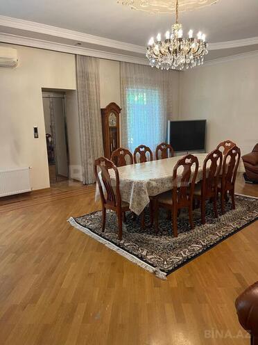 8 otaqlı həyət evi/bağ evi - Bakıxanov q. - 320 m² (18)