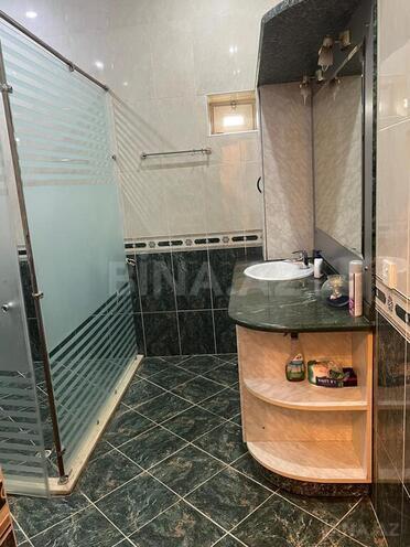 8 otaqlı həyət evi/bağ evi - Bakıxanov q. - 320 m² (20)