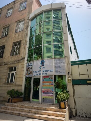 8 otaqlı ofis - Nərimanov r. - 250 m² (1)