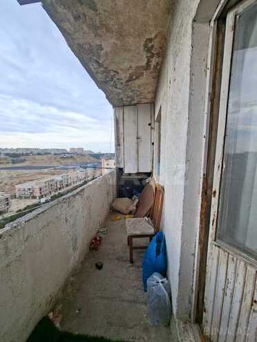2 otaqlı köhnə tikili - Yeni Günəşli q. - 65 m² (12)