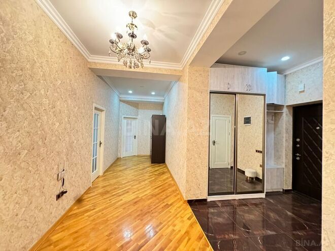 3-комн. новостройка - м. 28 мая - 145 м² (9)