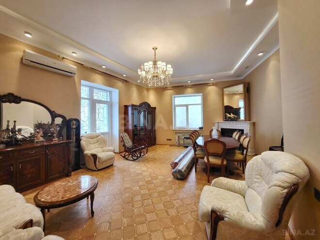 4 otaqlı köhnə tikili - İçəri Şəhər m. - 190 m² (13)