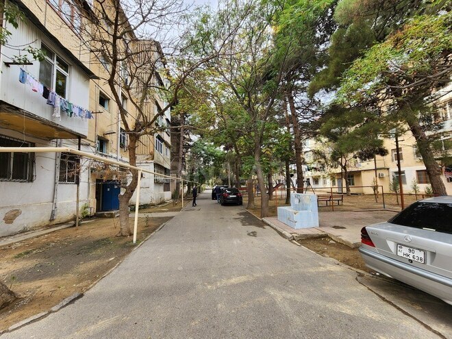 2 otaqlı köhnə tikili - Neftçilər m. - 35 m² (1)