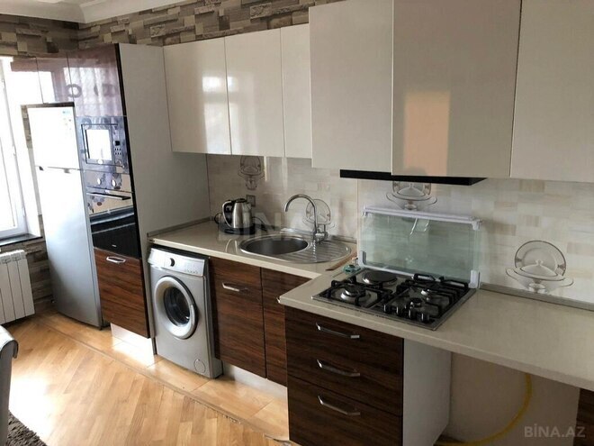 3 otaqlı yeni tikili - 8 Noyabr m. - 130 m² (7)