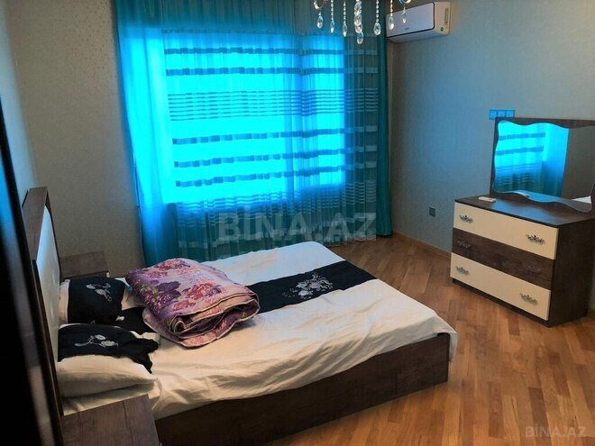 3 otaqlı yeni tikili - 8 Noyabr m. - 130 m² (2)