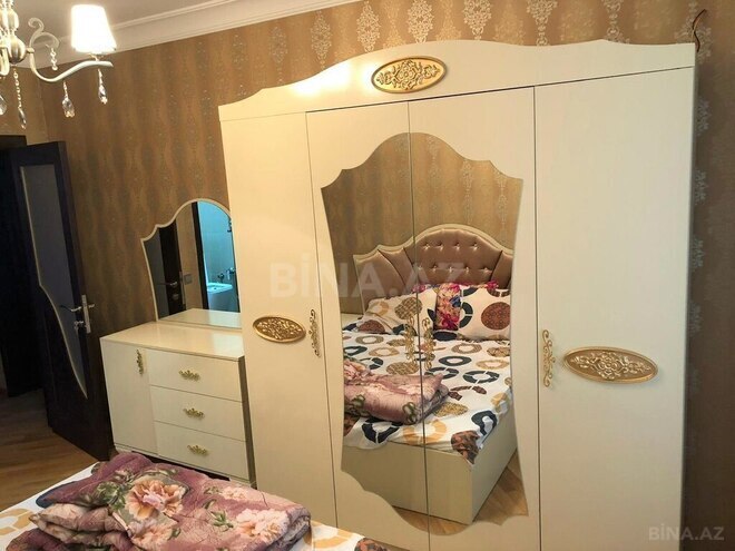 3 otaqlı yeni tikili - 8 Noyabr m. - 130 m² (3)