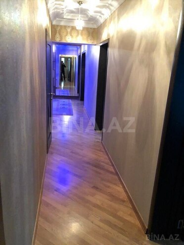 3 otaqlı yeni tikili - 8 Noyabr m. - 130 m² (10)