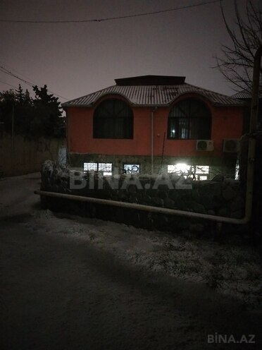 5 otaqlı həyət evi/bağ evi - Bülbülə q. - 260 m² (1)