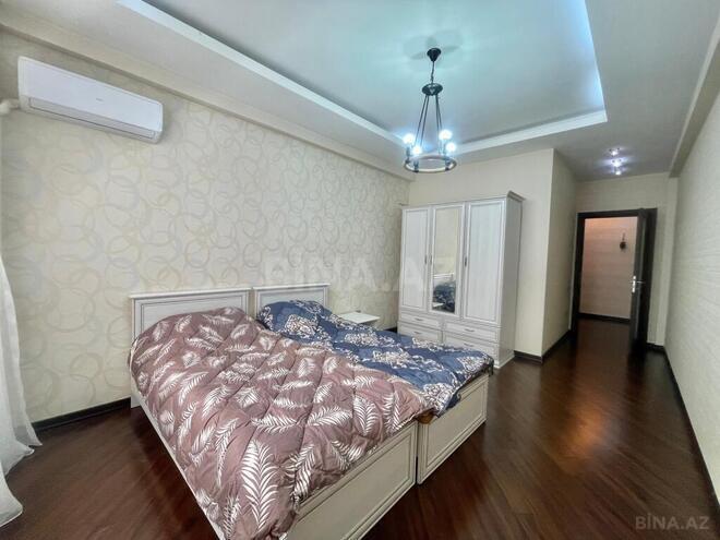 4-комн. новостройка - м. 28 мая - 160 м² (13)