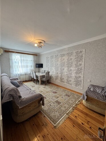 2-комн. вторичка - м. Кара Караев - 65 м² (1)