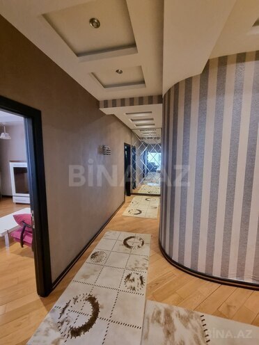 3 otaqlı yeni tikili - 8 Noyabr m. - 158 m² (3)