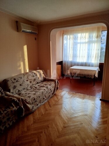 2-комн. вторичка - м. Шах Исмаил Хатаи - 90 м² (1)