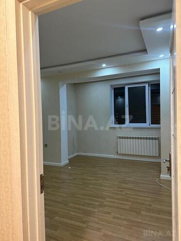 2 otaqlı köhnə tikili - 8-ci mikrorayon q. - 65 m² (3)