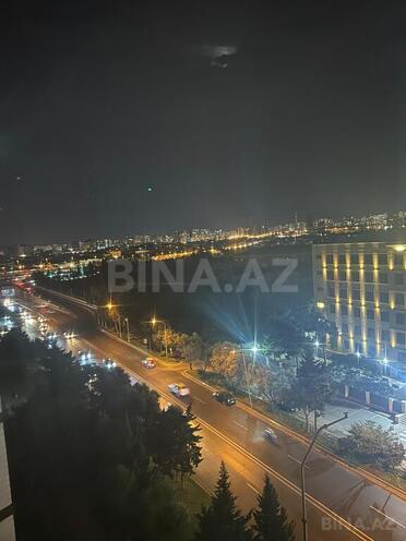 2 otaqlı köhnə tikili - 8-ci mikrorayon q. - 65 m² (5)