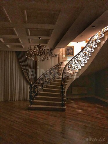 4 otaqlı həyət evi/bağ evi - Türkan q. - 504 m² (2)