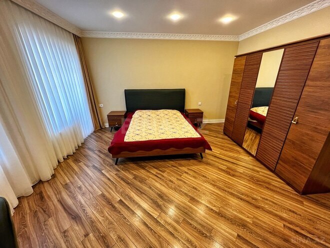 4 otaqlı həyət evi/bağ evi - Türkan q. - 504 m² (14)