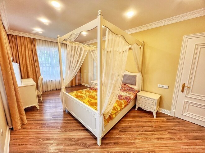 4 otaqlı həyət evi/bağ evi - Türkan q. - 504 m² (21)