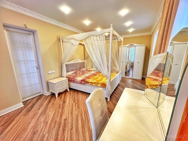 4 otaqlı həyət evi/bağ evi - Türkan q. - 504 m² (20)