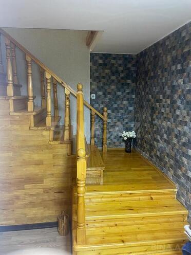 3 otaqlı həyət evi/bağ evi - Novxanı q. - 200 m² (17)