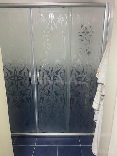 3 otaqlı həyət evi/bağ evi - Novxanı q. - 200 m² (18)