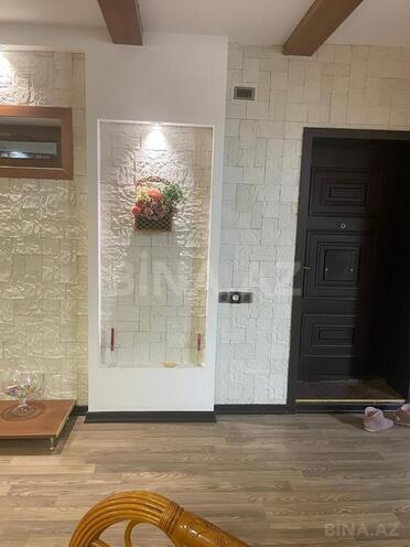 3 otaqlı həyət evi/bağ evi - Novxanı q. - 200 m² (11)