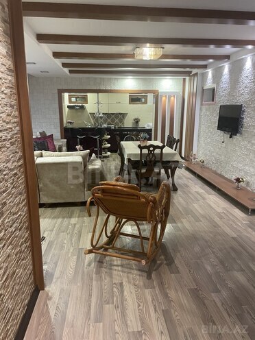 3 otaqlı həyət evi/bağ evi - Novxanı q. - 160 m² (19)