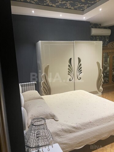 3 otaqlı həyət evi/bağ evi - Novxanı q. - 160 m² (10)