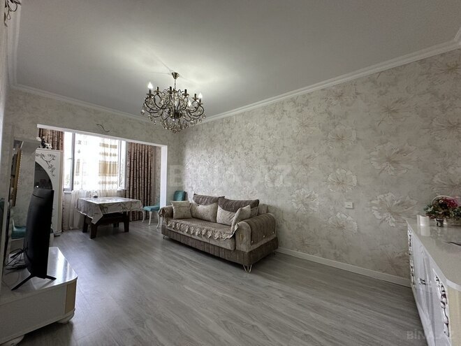 Продаётся 4-комн. вторичка 100 м², пос. Бакиханова, photo 1 from 23