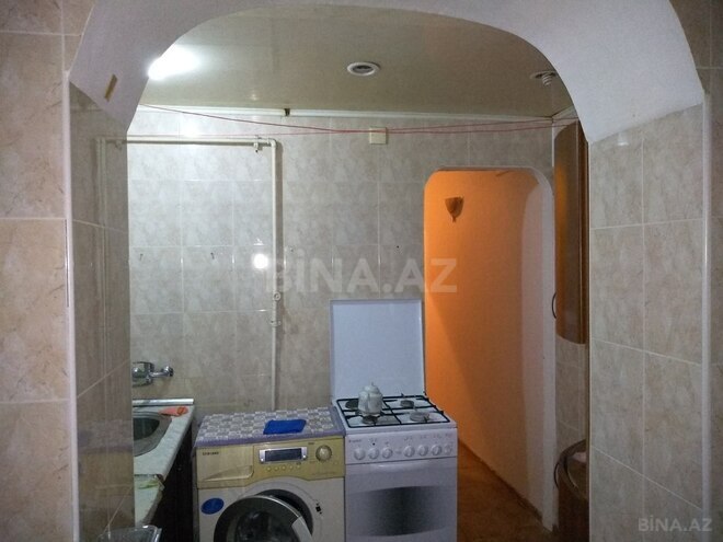 2 otaqlı köhnə tikili - İnşaatçılar m. - 50 m² (3)