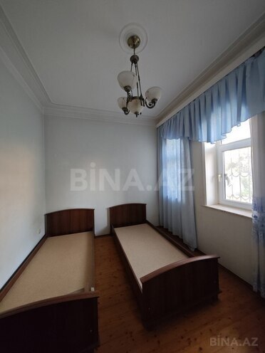 Продаётся 8-комн. дом/дача 380 м², пос. Бакиханова, photo 10 from 32