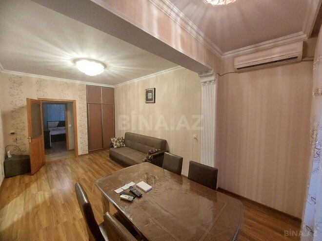 2 otaqlı köhnə tikili - Azadlıq Prospekti m. - 55 m² (3)