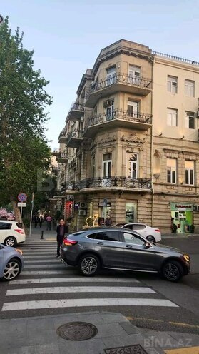 4-комн. вторичка - м. 28 мая - 110 м² (1)