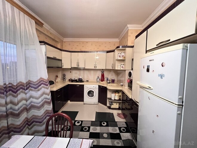 3-комн. новостройка - м. 8 ноября - 134 м² (16)