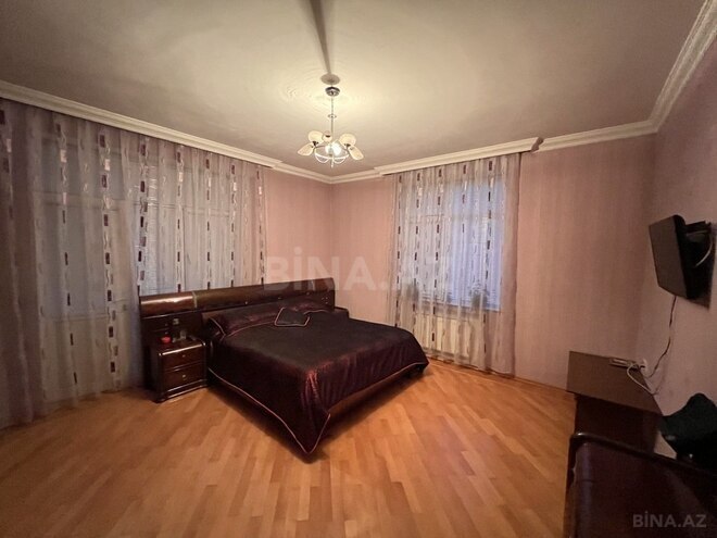3-комн. новостройка - м. 8 ноября - 134 м² (10)