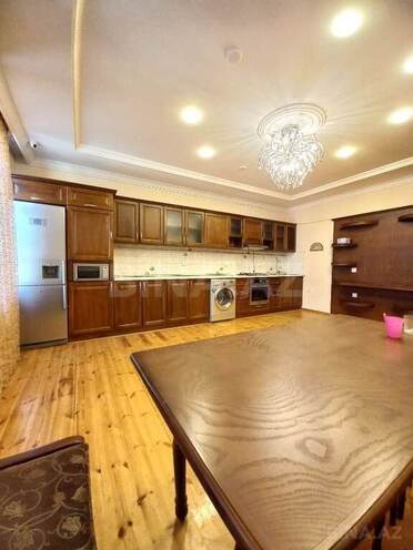 6-комн. дом/дача - пос. Бина - 454.6 м² (10)