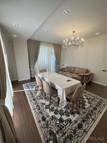 3 otaqlı yeni tikili - 28 May m. - 113 m² (1)