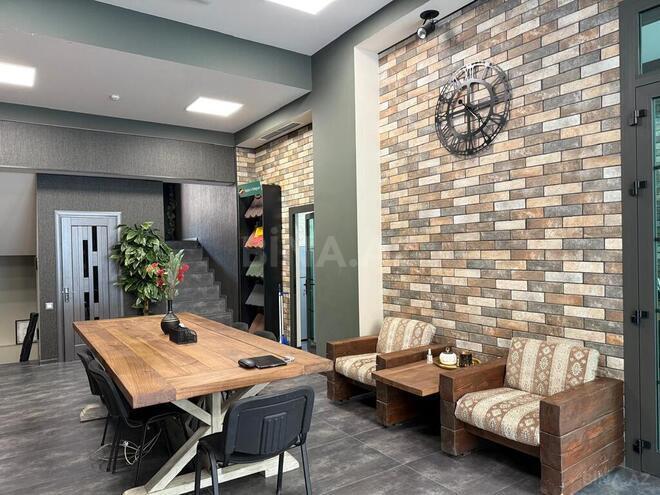 3 otaqlı ofis - 28 May m. - 135.9 m² (1)