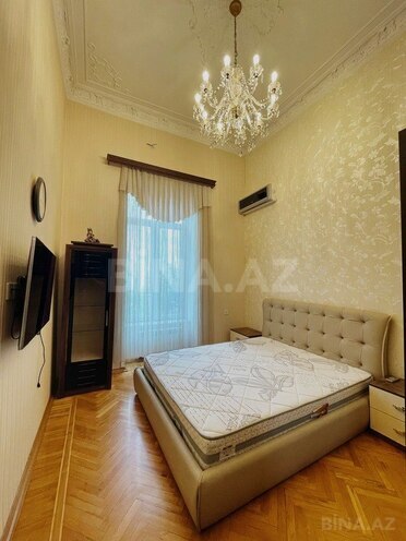 3 otaqlı köhnə tikili - İçəri Şəhər m. - 130 m² (4)