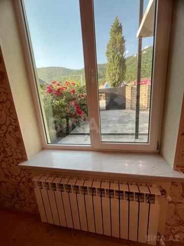 6 otaqlı həyət evi/bağ evi - Qəbələ - 130 m² (18)