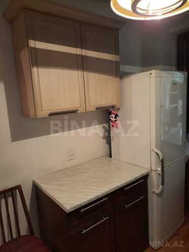 4-комн. вторичка - м. Элмляр Академиясы - 110 м² (13)
